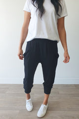 Shine On Label Feeling Lucky 3/4 Pants Black